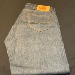 Mens lightly worn Levi’s 501 jeans